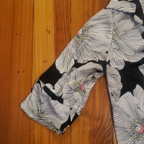 H&M Floral Dress - Picture 5 of 10